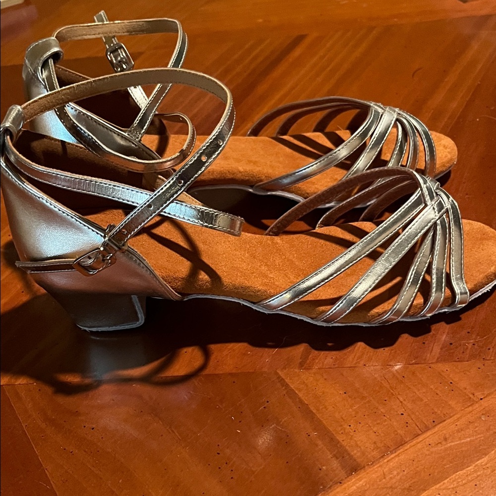 Brand New Silver Strappy Women's Dance Shoes. Size 8 (38 European).
